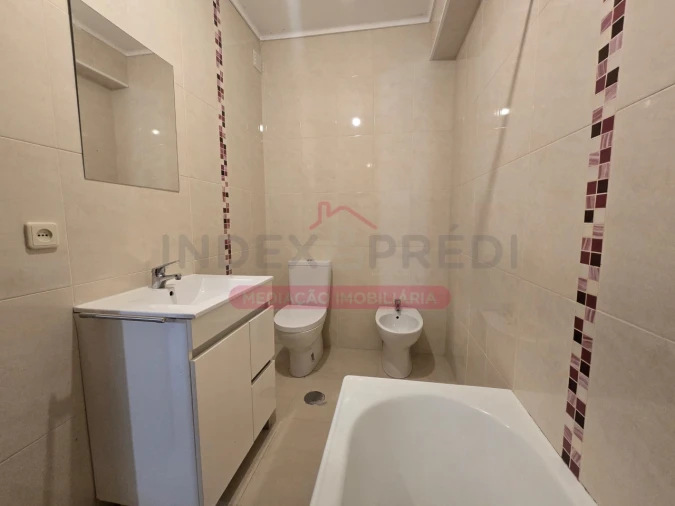 Apartamento T3 para Venda em Gafanha da Nazaré Foto 22
