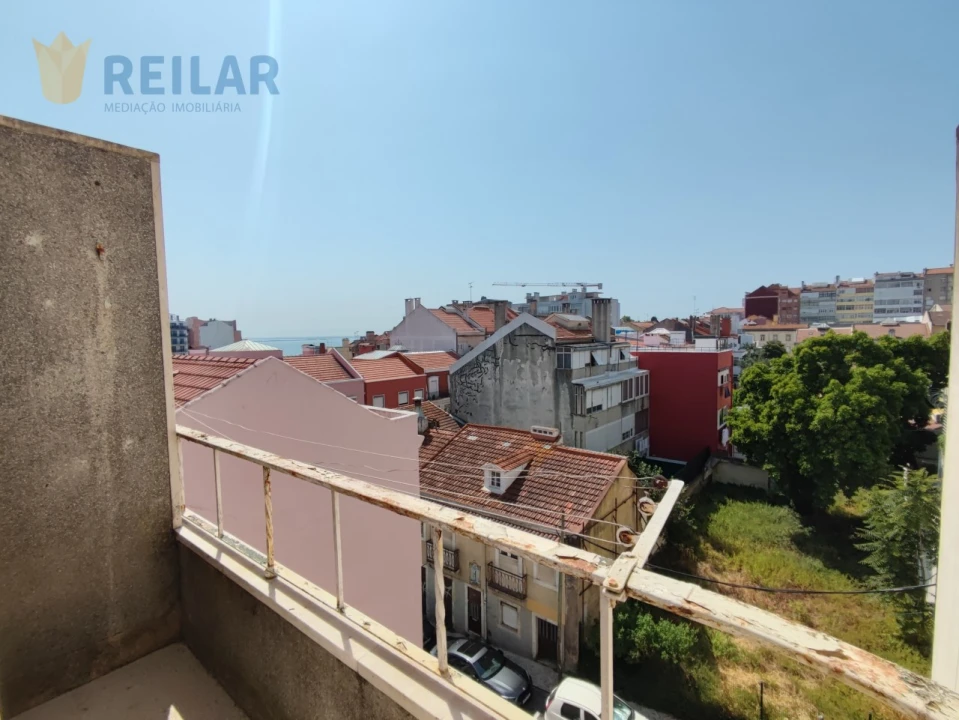 Apartamento T2 para Venda em São Vicente Foto 1