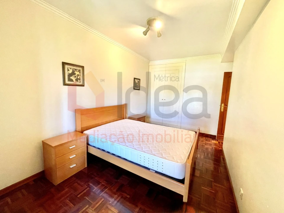 Apartamento T2 para Venda em Almada, Cova da Piedade, Pragal e Cacilhas Foto 3
