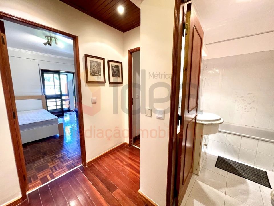 Apartamento T2 para Venda em Almada, Cova da Piedade, Pragal e Cacilhas Foto 14
