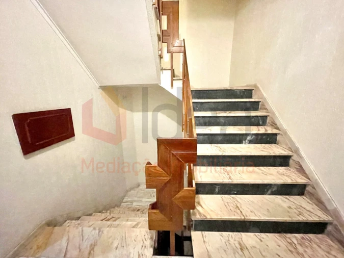 Apartamento T2 para Venda em Almada, Cova da Piedade, Pragal e Cacilhas Foto 38