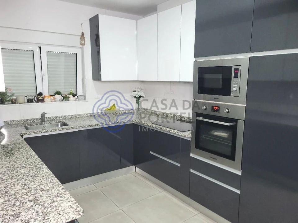 Apartamento T3 para Venda em Viseu Foto 10