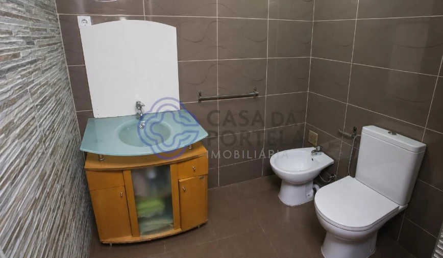 Apartamento T3 para Venda em Viseu Foto 15