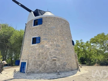 Moradia T3 para Venda em São Bartolomeu dos Galegos e Moledo