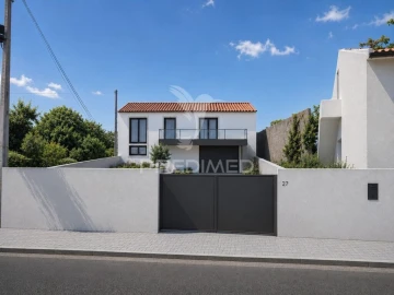 Moradia T3 para Venda em Torres Novas (São Pedro), Lapas e Ribeira Branca