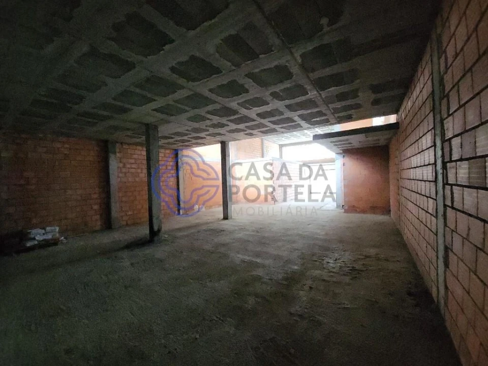 Loja para Venda em Repeses e São Salvador Foto 7
