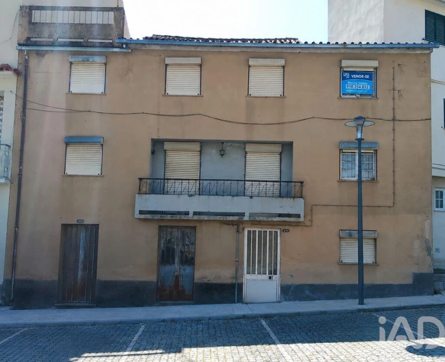 Moradia T3 para Venda em Pampilhosa da Serra Foto 1