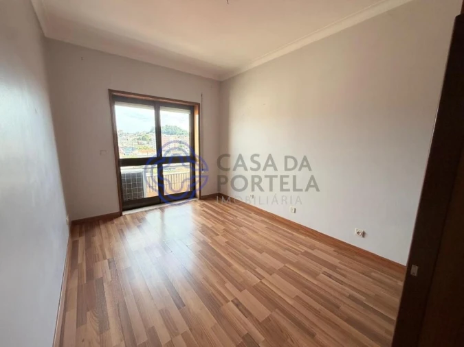 Apartamento T3 para Arrendamento em Gondomar (São Cosme), Valbom e Jovim Foto 21