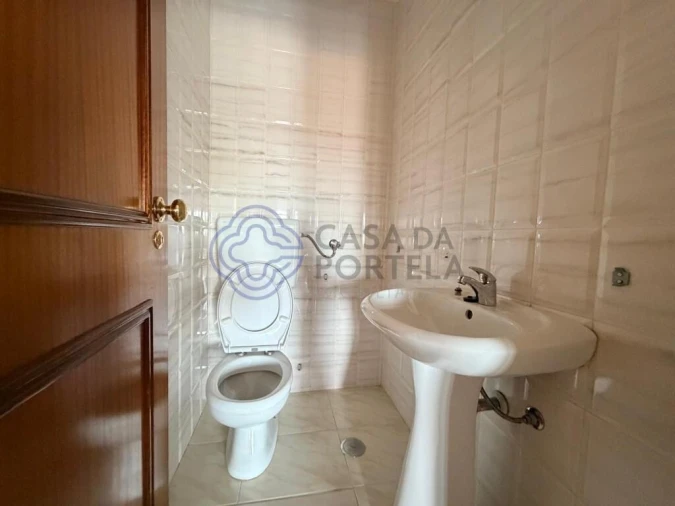 Apartamento T3 para Arrendamento em Gondomar (São Cosme), Valbom e Jovim Foto 12