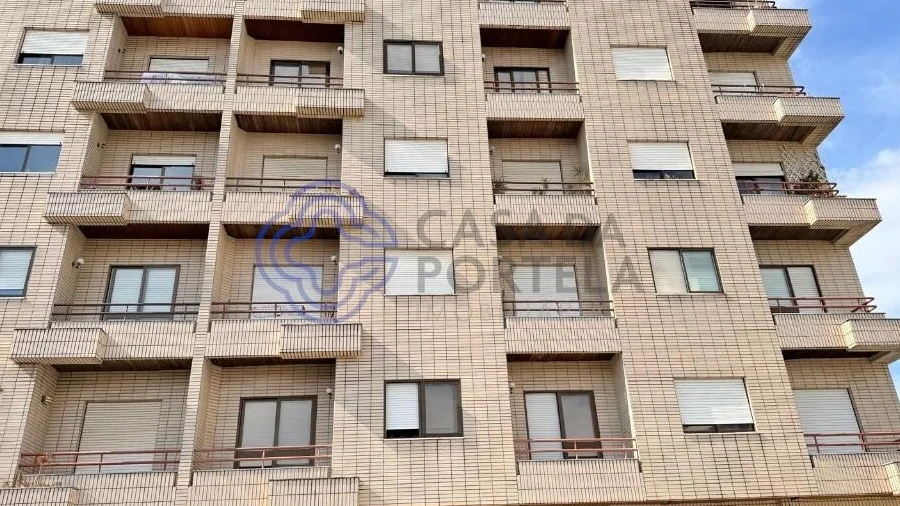 Apartamento T3 para Arrendamento em Gondomar (São Cosme), Valbom e Jovim