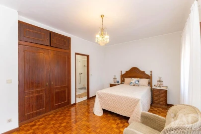 Moradia T5 para Venda em Perafita, Lavra e Santa Cruz do Bispo