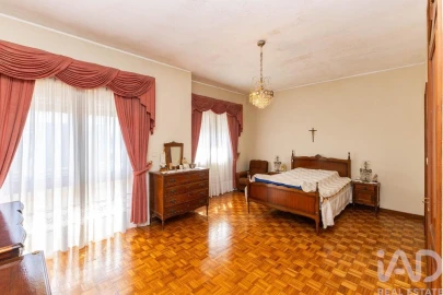 Moradia T5 para Venda em Perafita, Lavra e Santa Cruz do Bispo