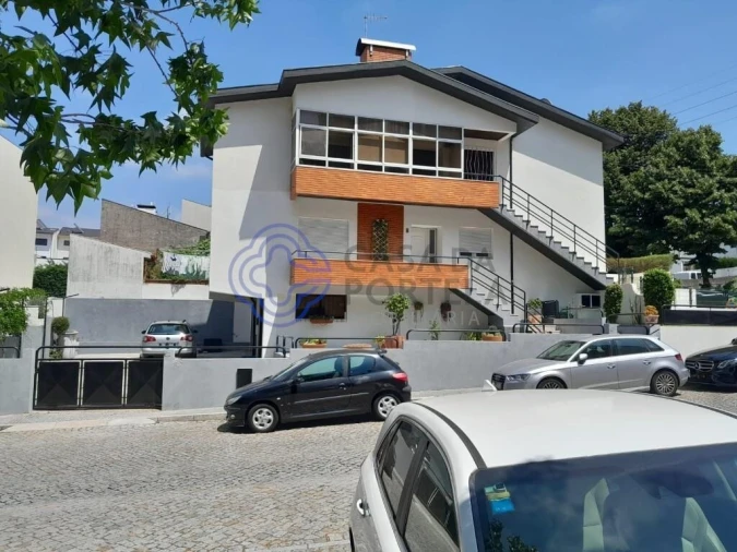 Moradia T3 para Venda em Cidade da Maia Foto 48
