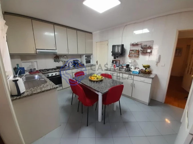 Moradia T3 para Venda em Cidade da Maia Foto 14