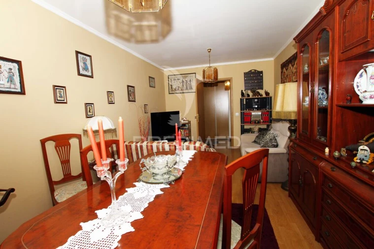 Apartamento T2 para Venda em Caparica e Trafaria Foto 3