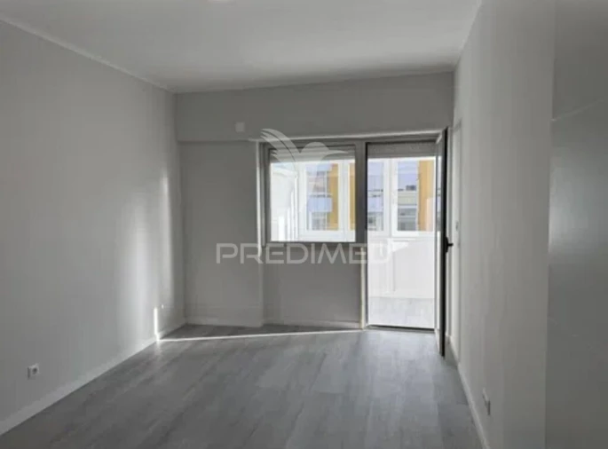 Apartamento T2 para Venda em Oeiras e São Julião da Barra, Paço de Arcos e Caxias Foto 11