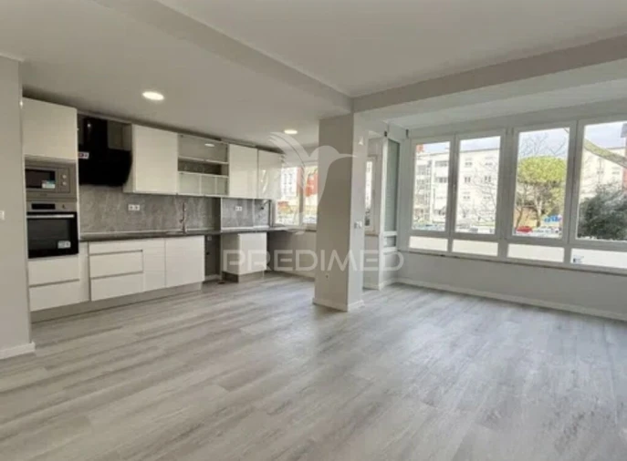 Apartamento T2 para Venda em Oeiras e São Julião da Barra, Paço de Arcos e Caxias Foto 4