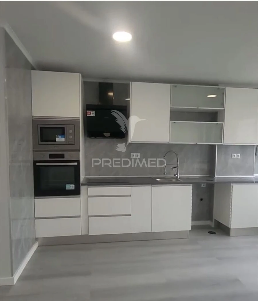 Apartamento T2 para Venda em Oeiras e São Julião da Barra, Paço de Arcos e Caxias Foto 2