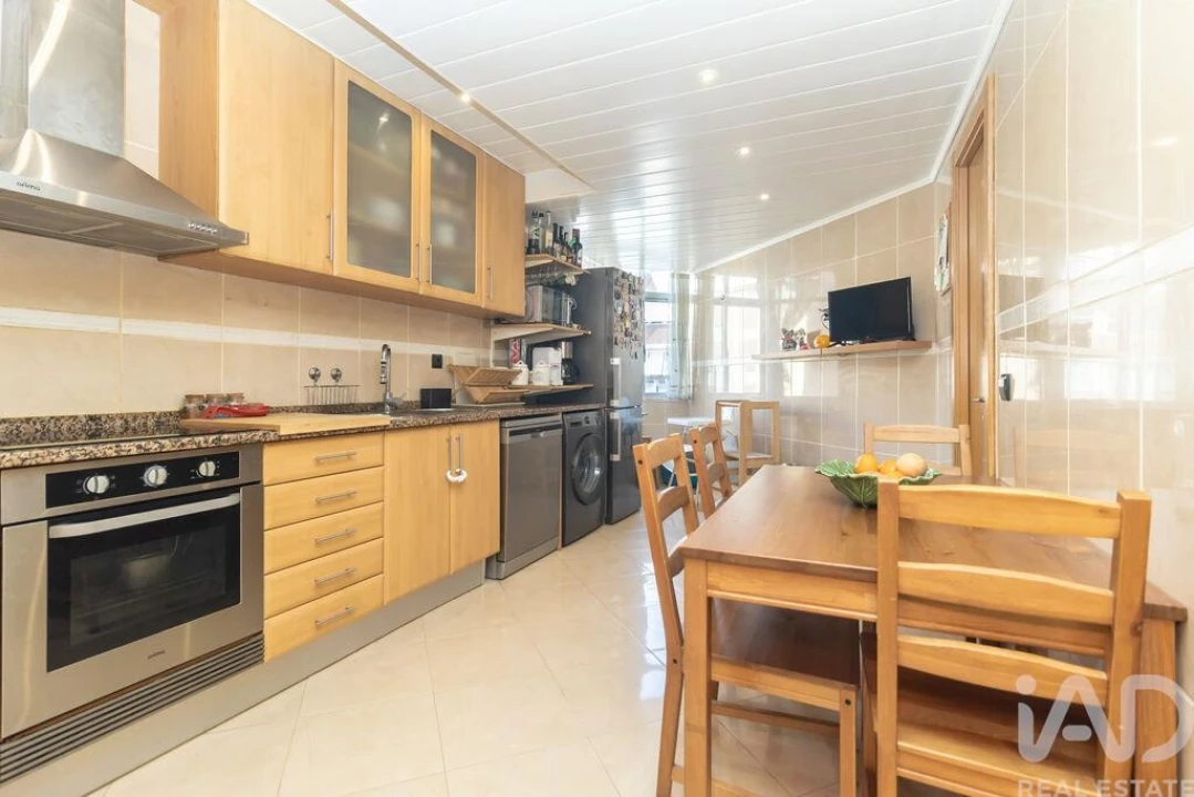 Apartamento T3 para Venda em Pinhal Novo Foto 12