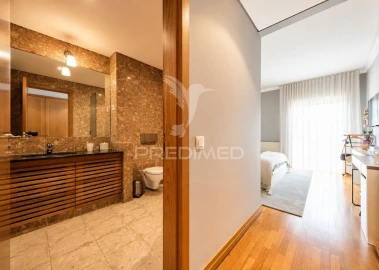 Apartamento T3 para Venda em Requeixo, Nossa Senhora de Fátima e Nariz