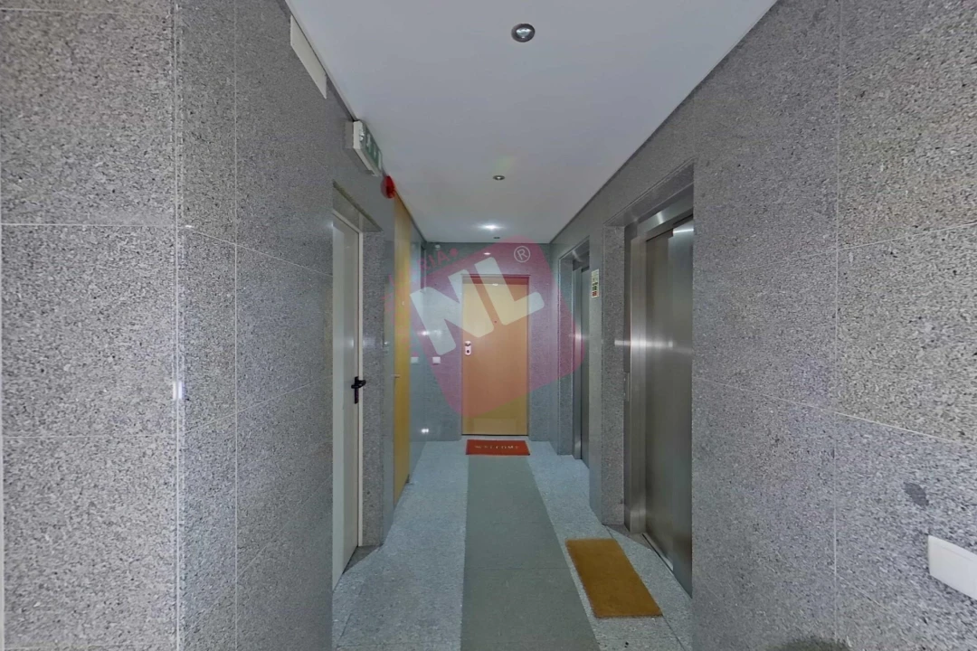 Apartamento T2 para Arrendamento em Benfica Foto 2