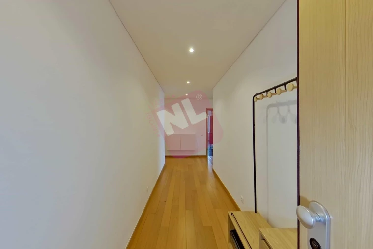 Apartamento T2 para Arrendamento em Benfica Foto 6