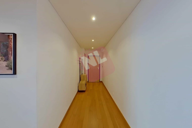 Apartamento T2 para Arrendamento em Benfica Foto 7