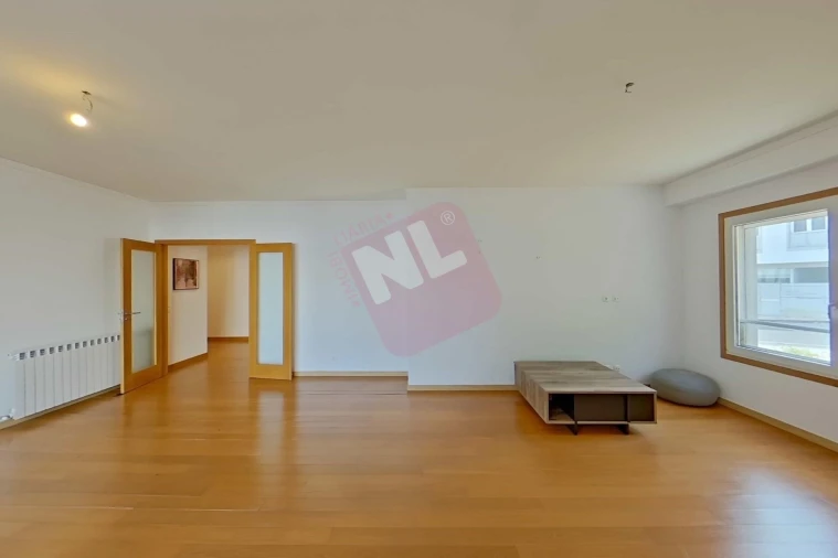 Apartamento T2 para Arrendamento em Benfica Foto 14