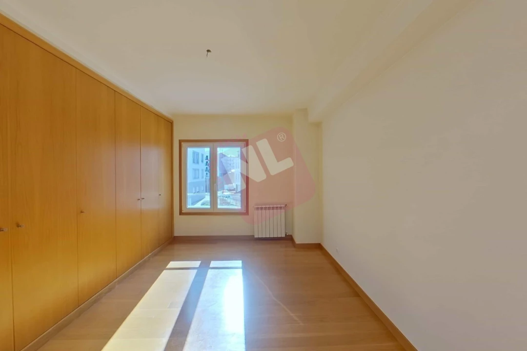 Apartamento T2 para Arrendamento em Benfica Foto 25