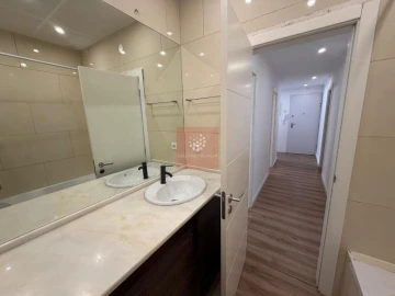 Apartamento T3 para Venda em Alfragide