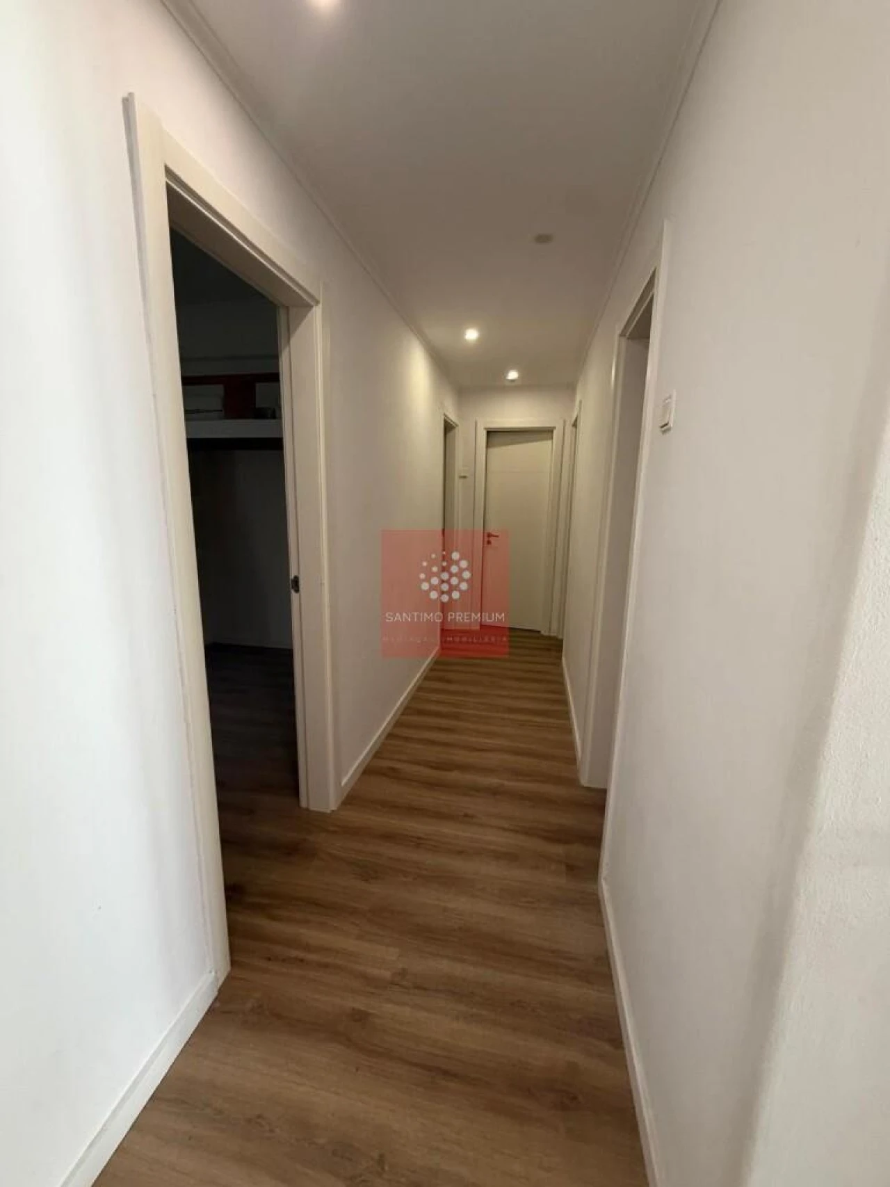 Apartamento T3 para Venda em Alfragide Foto 10