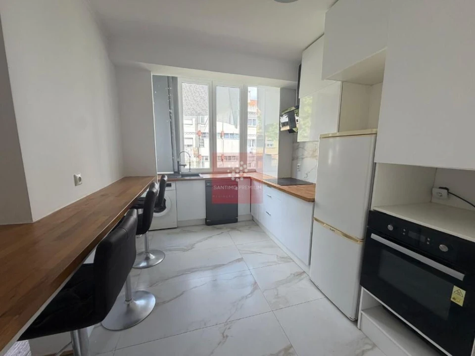 Apartamento T3 para Venda em Alfragide Foto 7