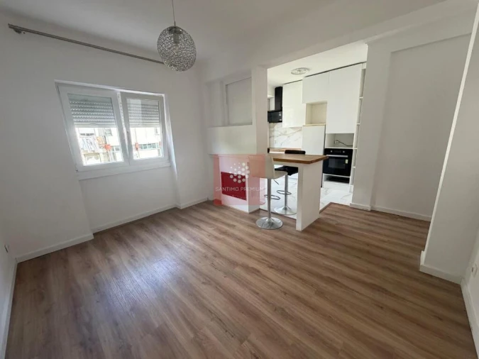 Apartamento T3 para Venda em Alfragide Foto 5