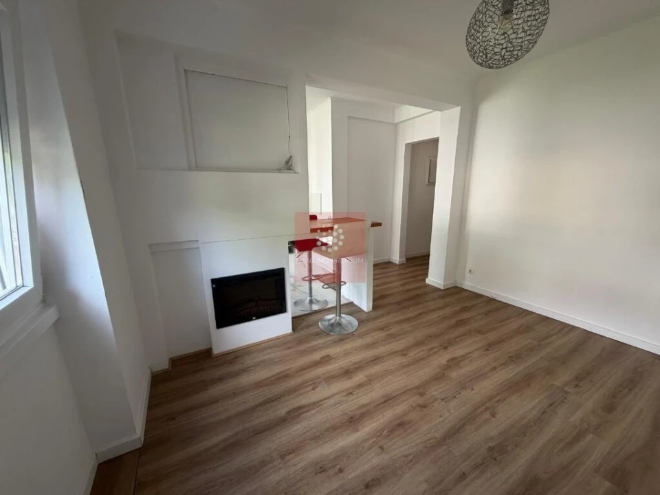 Apartamento T3 para Venda em Alfragide Foto 8