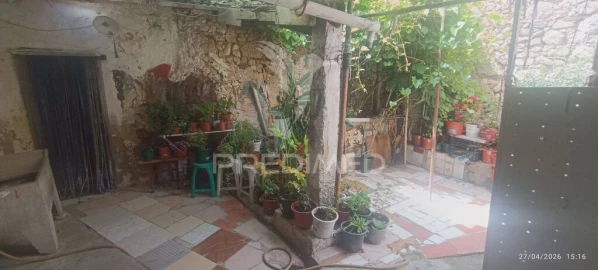Moradia T4 para Venda em Espírito Santo, Nossa Senhora da Graça e São Simão