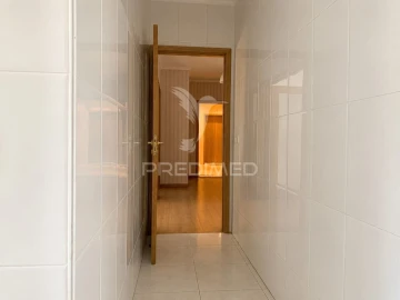 Apartamento T3 para Venda em São Felix da Marinha