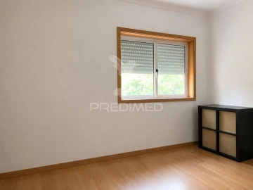 Apartamento T3 para Venda em São Felix da Marinha