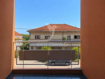 Apartamento T3 para Venda em São Felix da Marinha