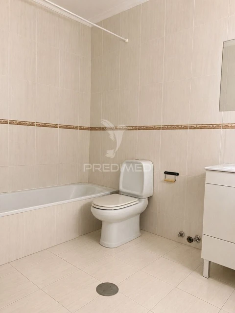 Apartamento T3 para Venda em São Felix da Marinha