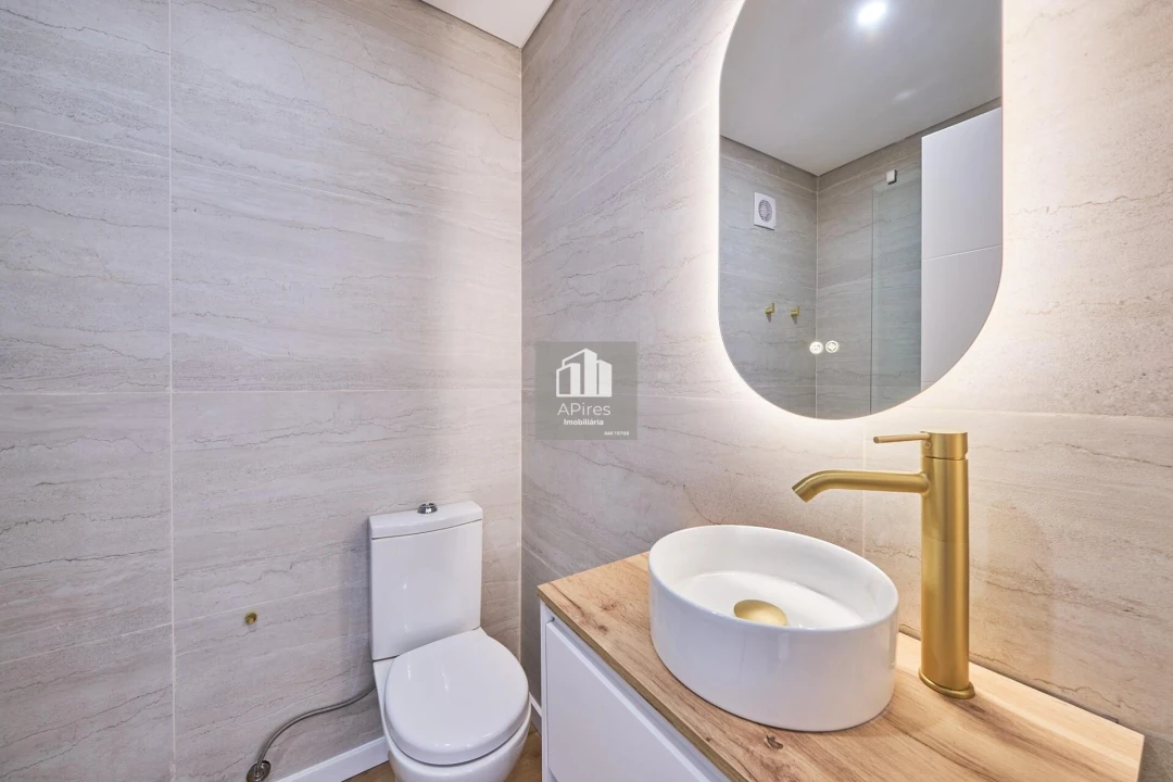 Apartamento T2 para Venda em Costa da Caparica Foto 10