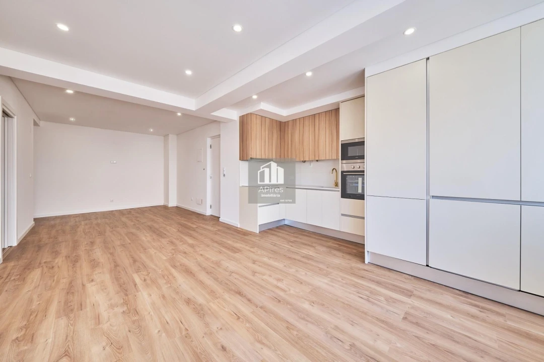 Apartamento T2 para Venda em Costa da Caparica Foto 7