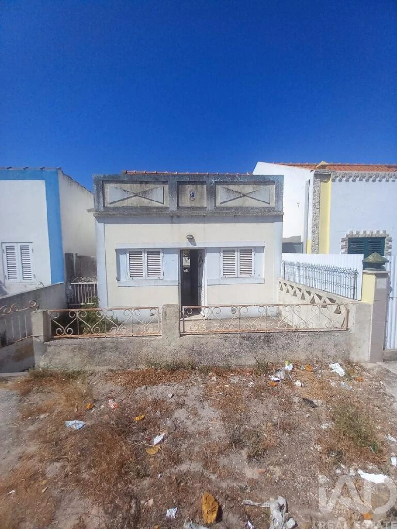 Moradia T4 para Venda em Montijo e Afonsoeiro Foto 1