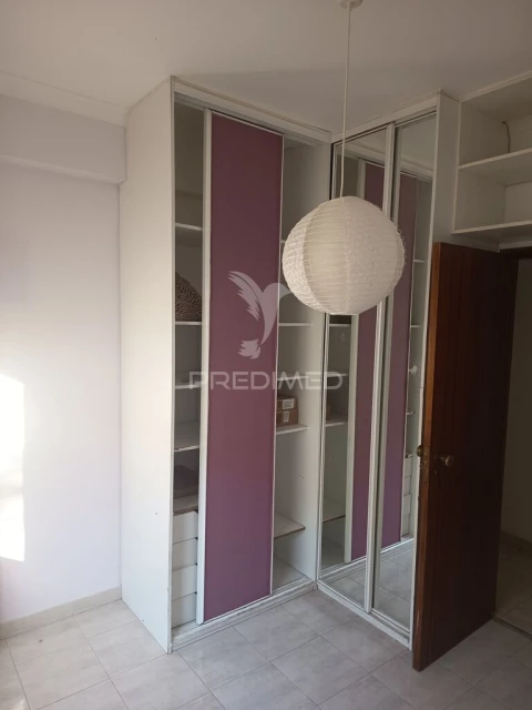Apartamento T3 para Venda em Laranjeiro e Feijó