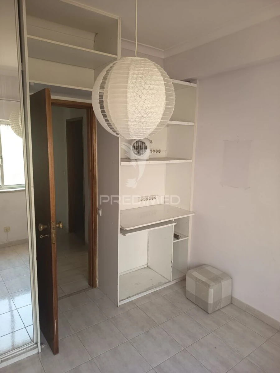 Apartamento T3 para Venda em Laranjeiro e Feijó Foto 14