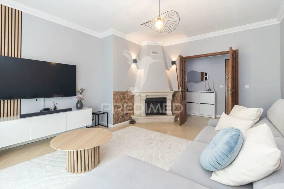 Apartamento T2 para Venda em Quinta do Conde Foto 1