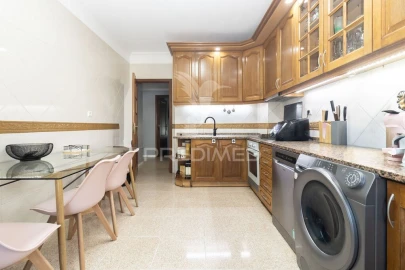 Apartamento T2 para Venda em Quinta do Conde