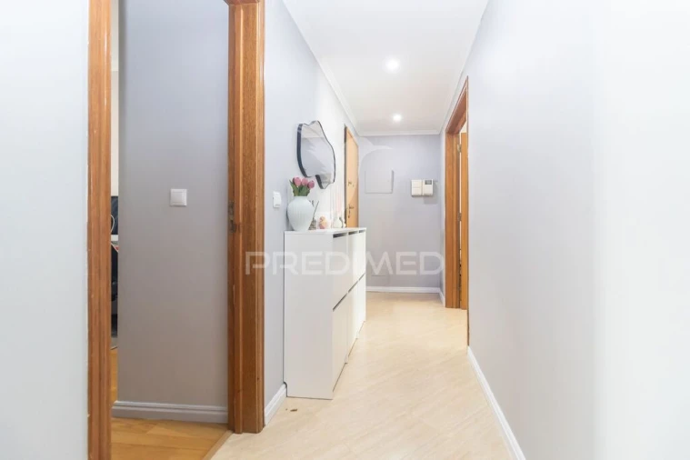 Apartamento T2 para Venda em Quinta do Conde Foto 5