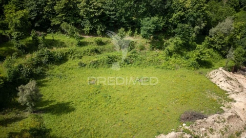 Moradia T3 para Venda em Rio Caldo