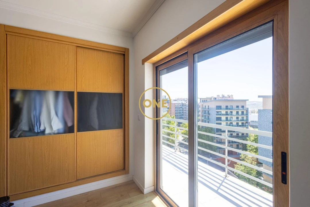 Apartamento T2 para Venda em Odivelas Foto 14