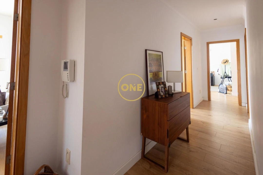 Apartamento T2 para Venda em Odivelas Foto 5